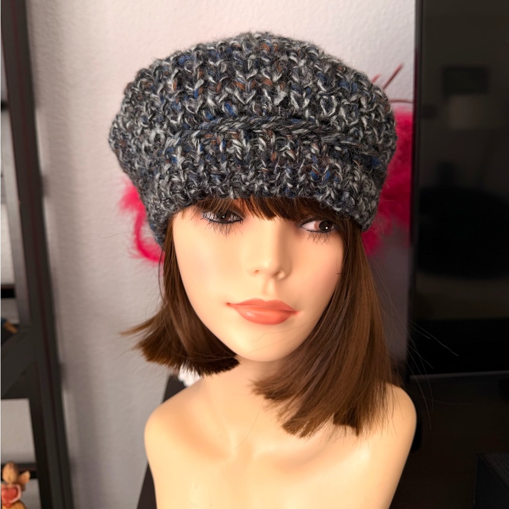 Italian Wool Gray Marled Knit Beret